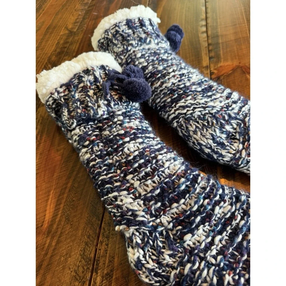 RockDove faux wool lined slipper socks chenille knit design pom-pom tassels